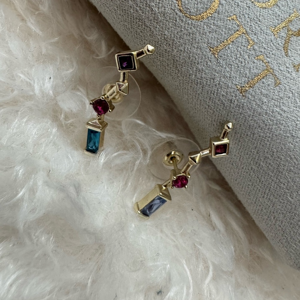 Kendra Scott Sutton Gold Linear Ear Climbers View 2